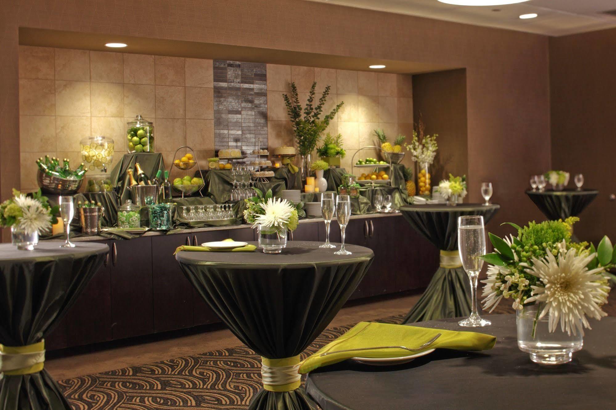 ไฮแอท เฮาส์ เชลตัน Hotel ภายนอก รูปภาพ